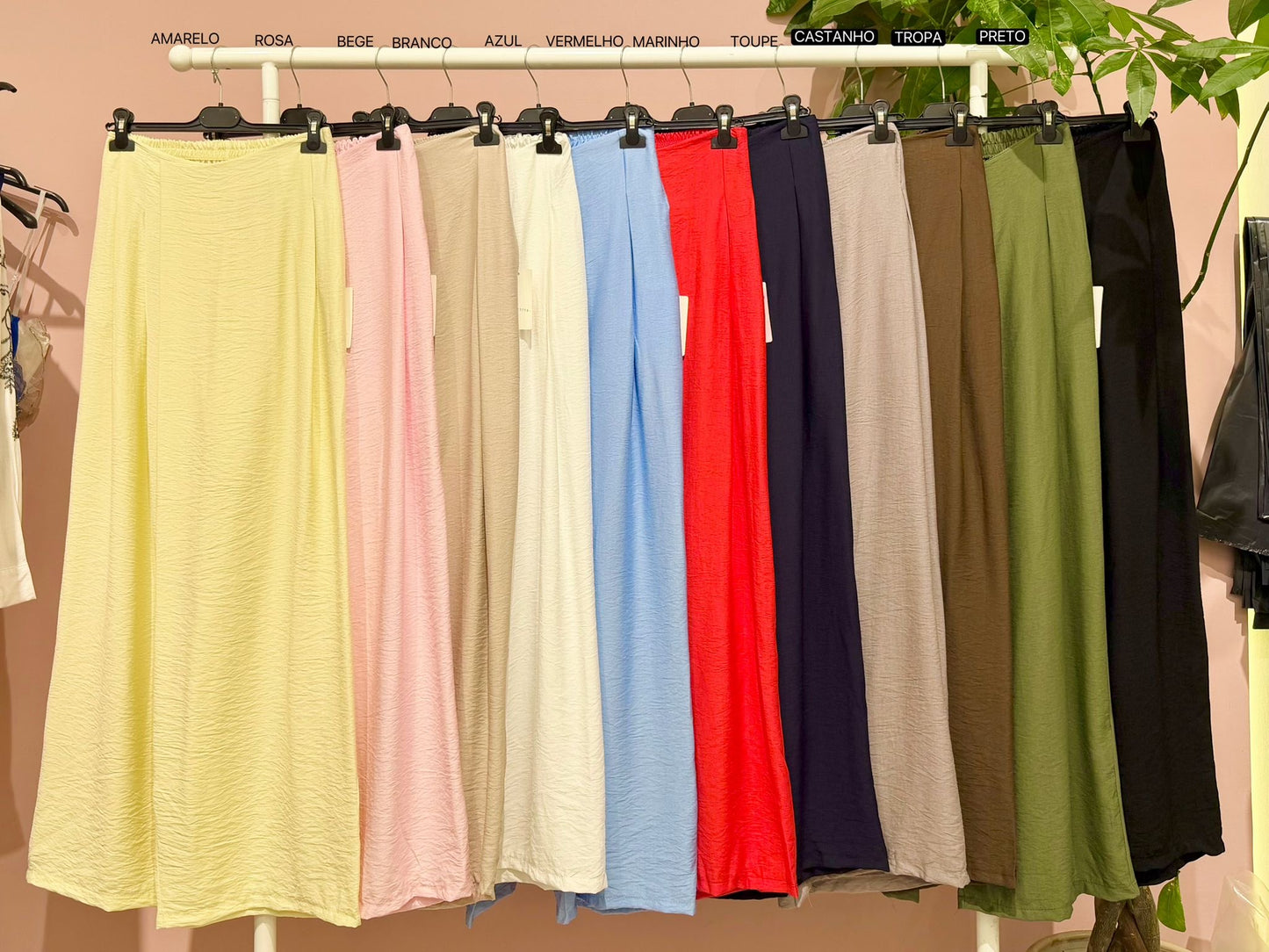 Calças efeito cruzado