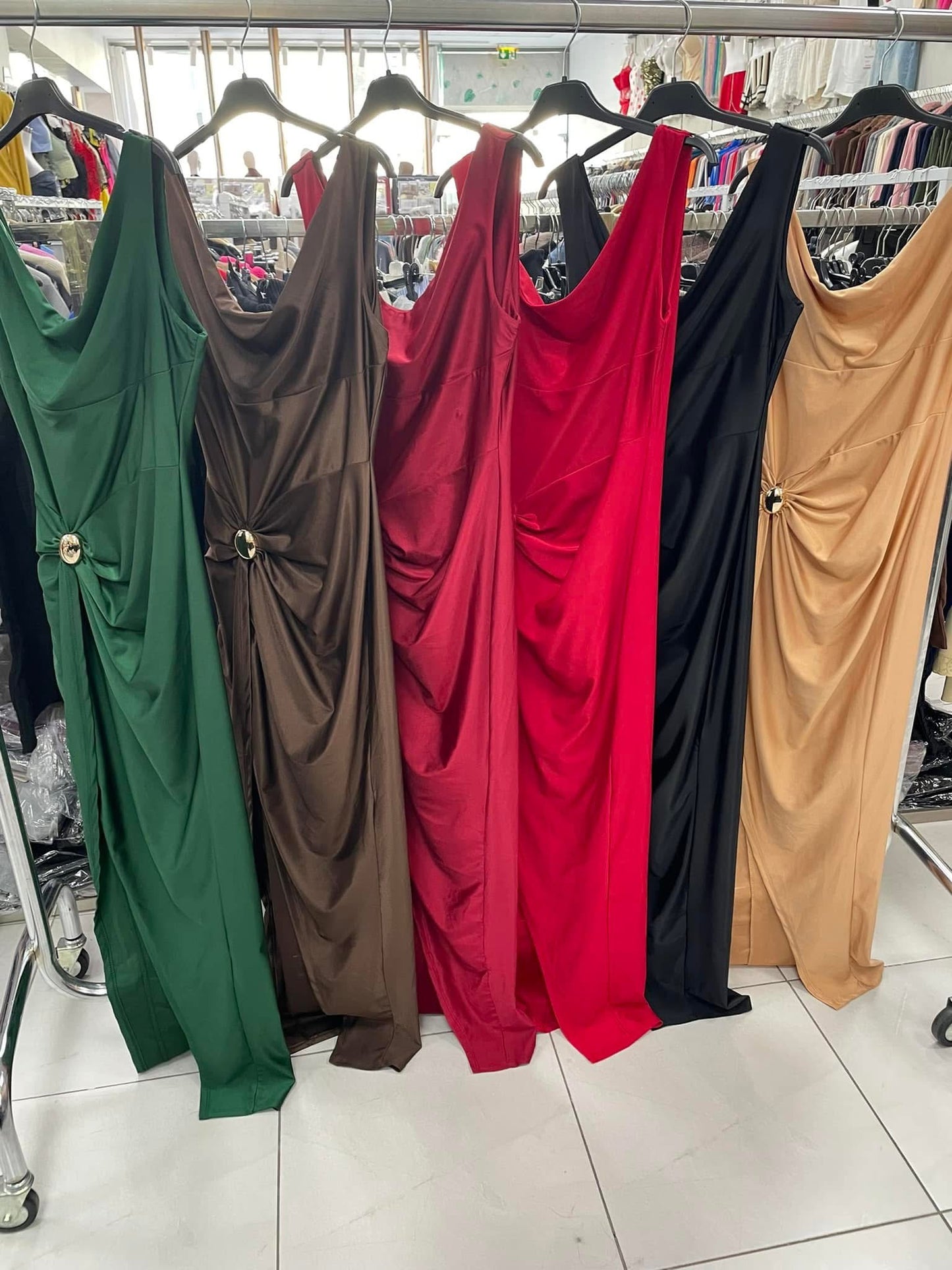 Vestido acetinado Georgia