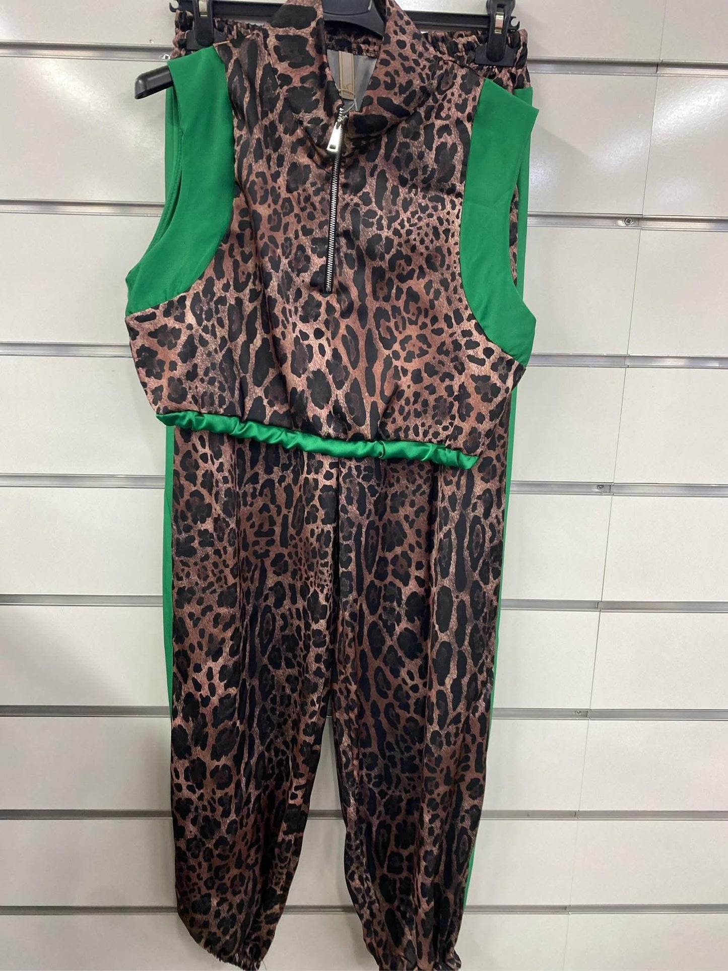 Conjunto animal print