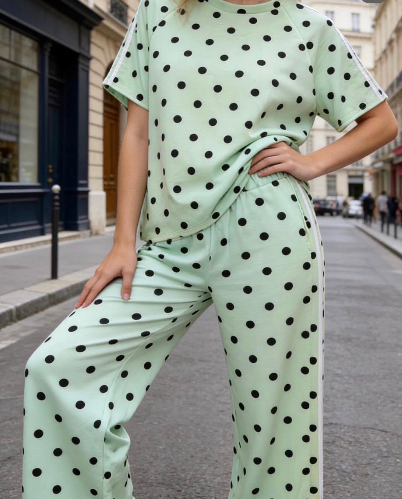Conjunto bolinhas riscas
