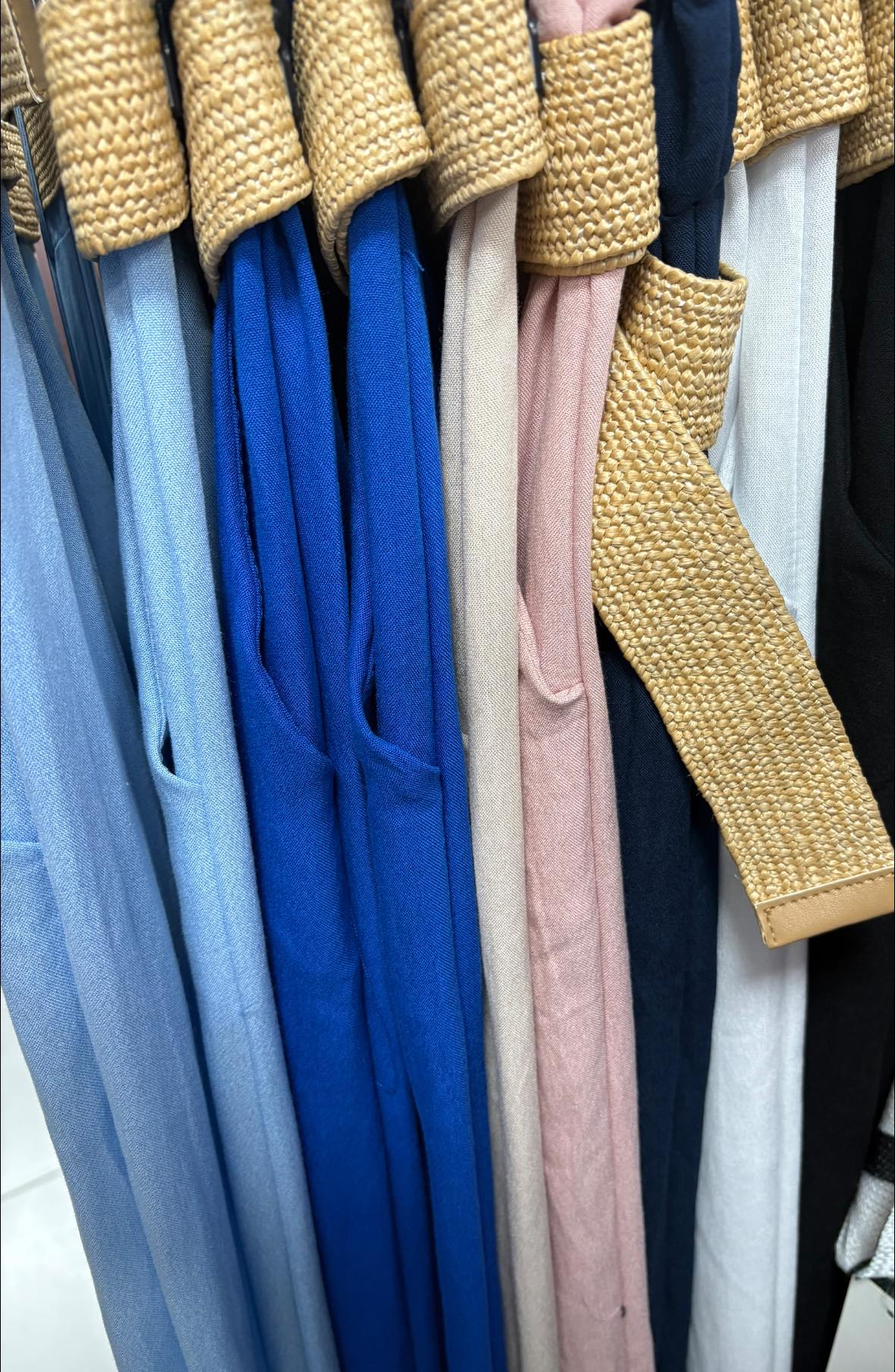 Calças toque de elegância