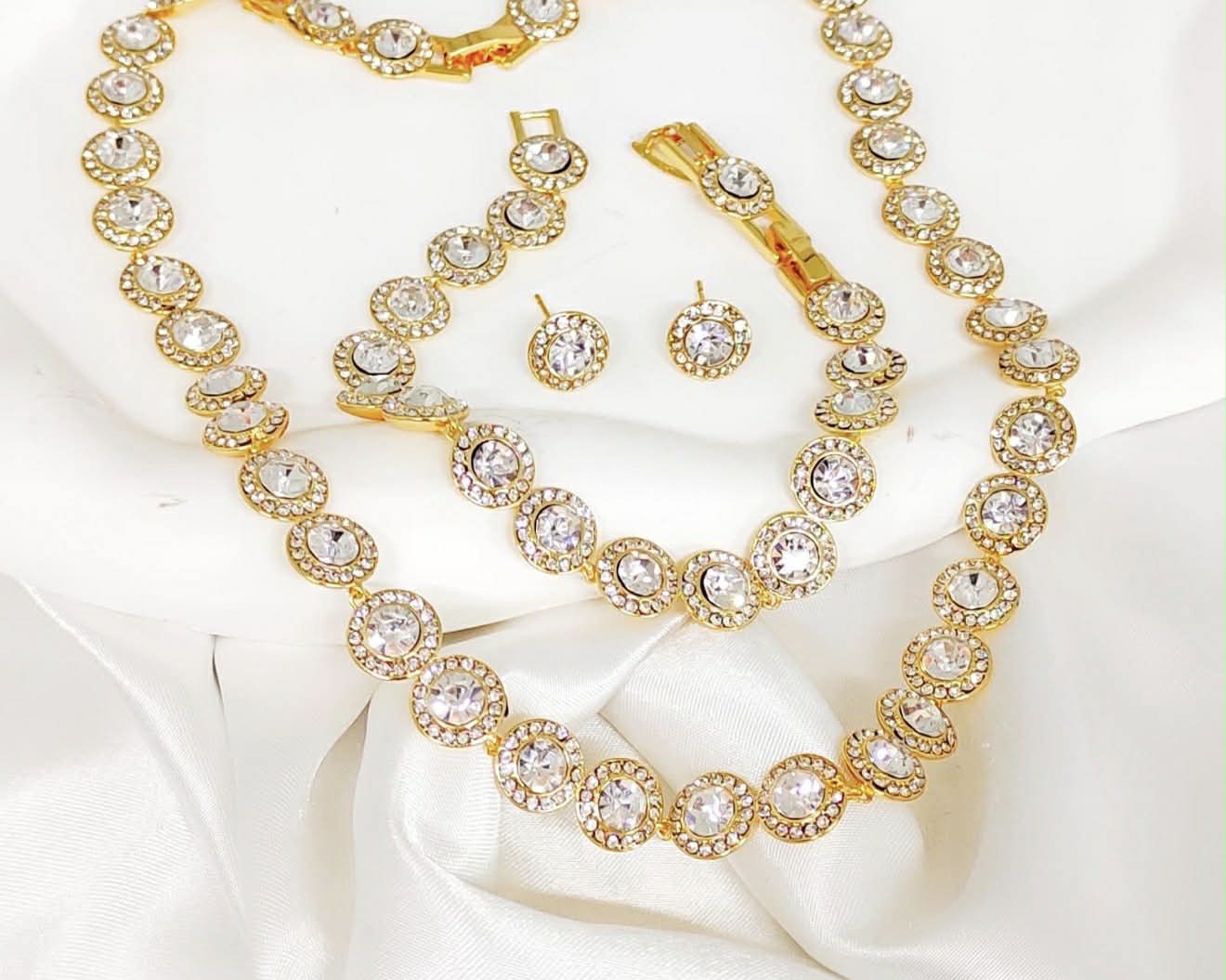 Colar + pulseira+ brincos inspiração Swarovski