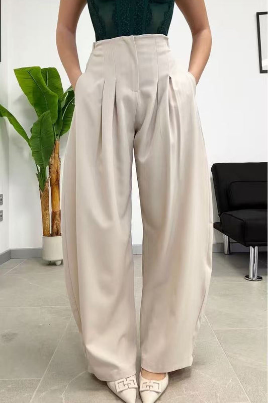 Calça “Zara” modelo ballon