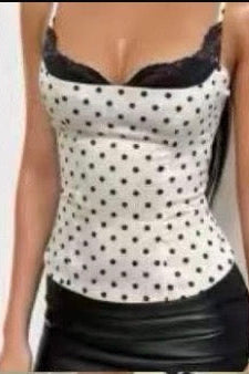 Top cetim com renda bolinhas